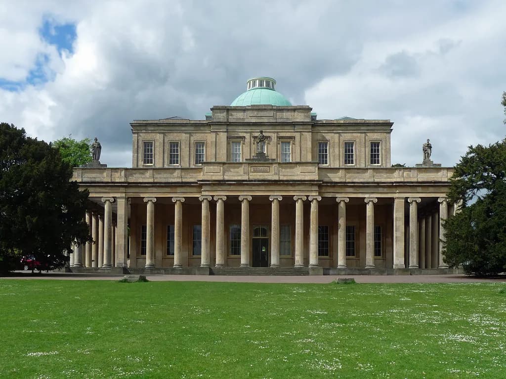 From Pump Rooms to Main Stages: How Cheltenham Became a Festival Town