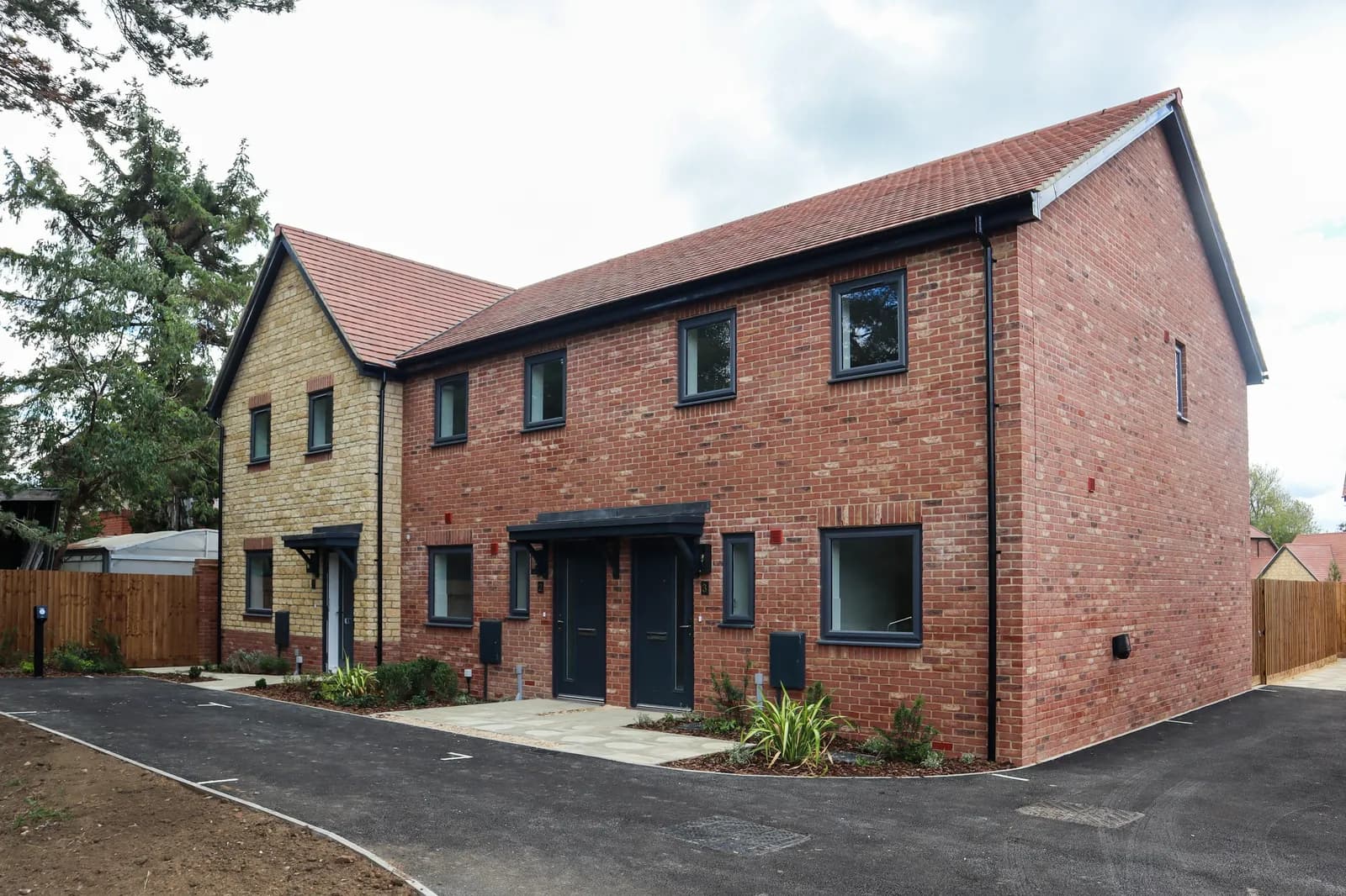 1 x three bedroom house and 2 x two bedroom houses